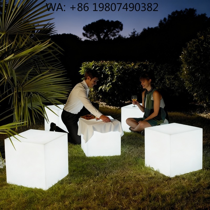Outdoor Furniture Recycled Plastic - UV Resistant Recyclable PE LED Cube