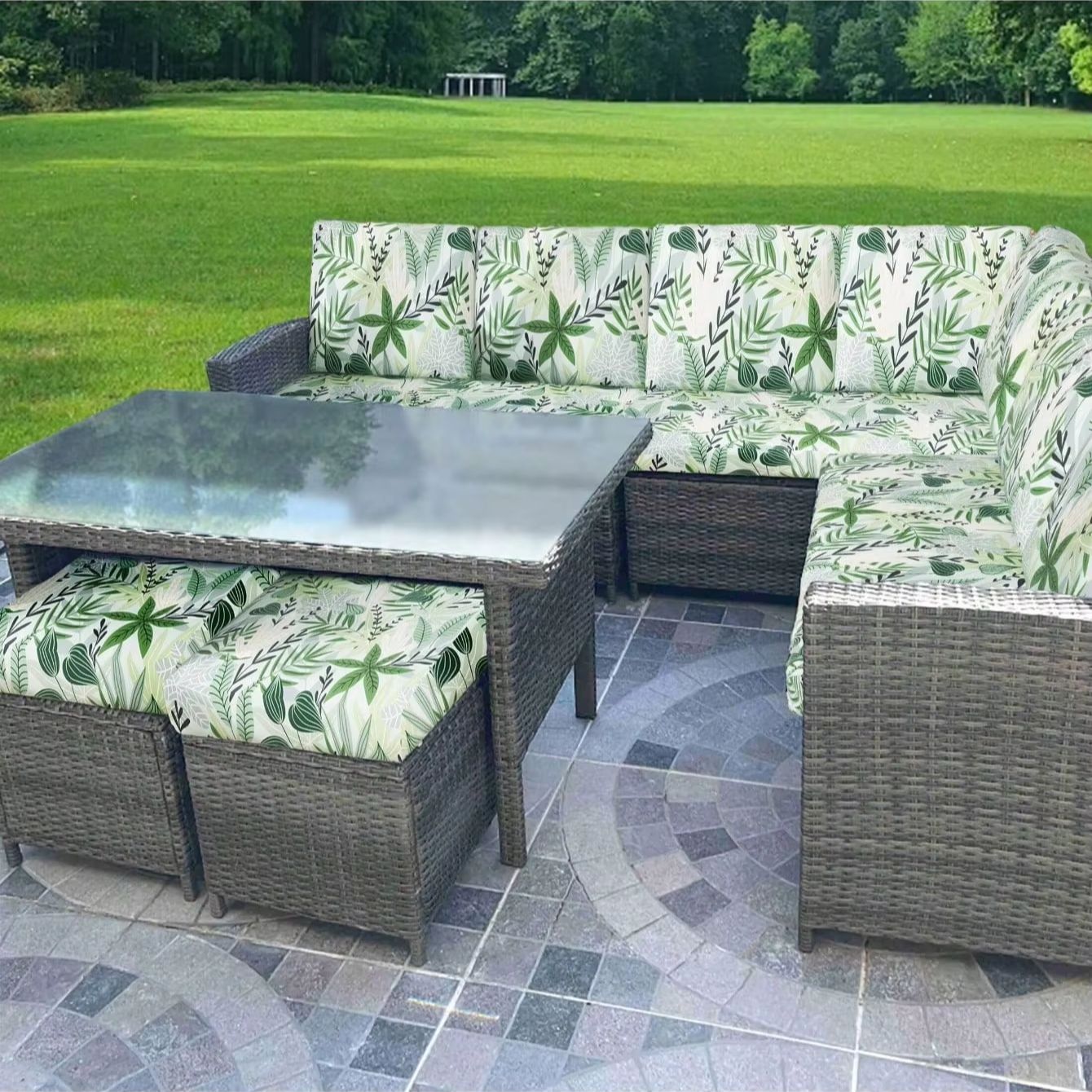 Outdoor Tropical Print Sofa Cu - огляд і ціна Outdoor Furniture No Cushions